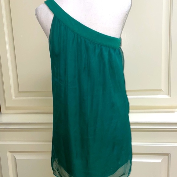 Parella xFrancesca’s Emerald Green One Shoulder Heavy Beaded Top Chiffon Overlay - Picture 3 of 8